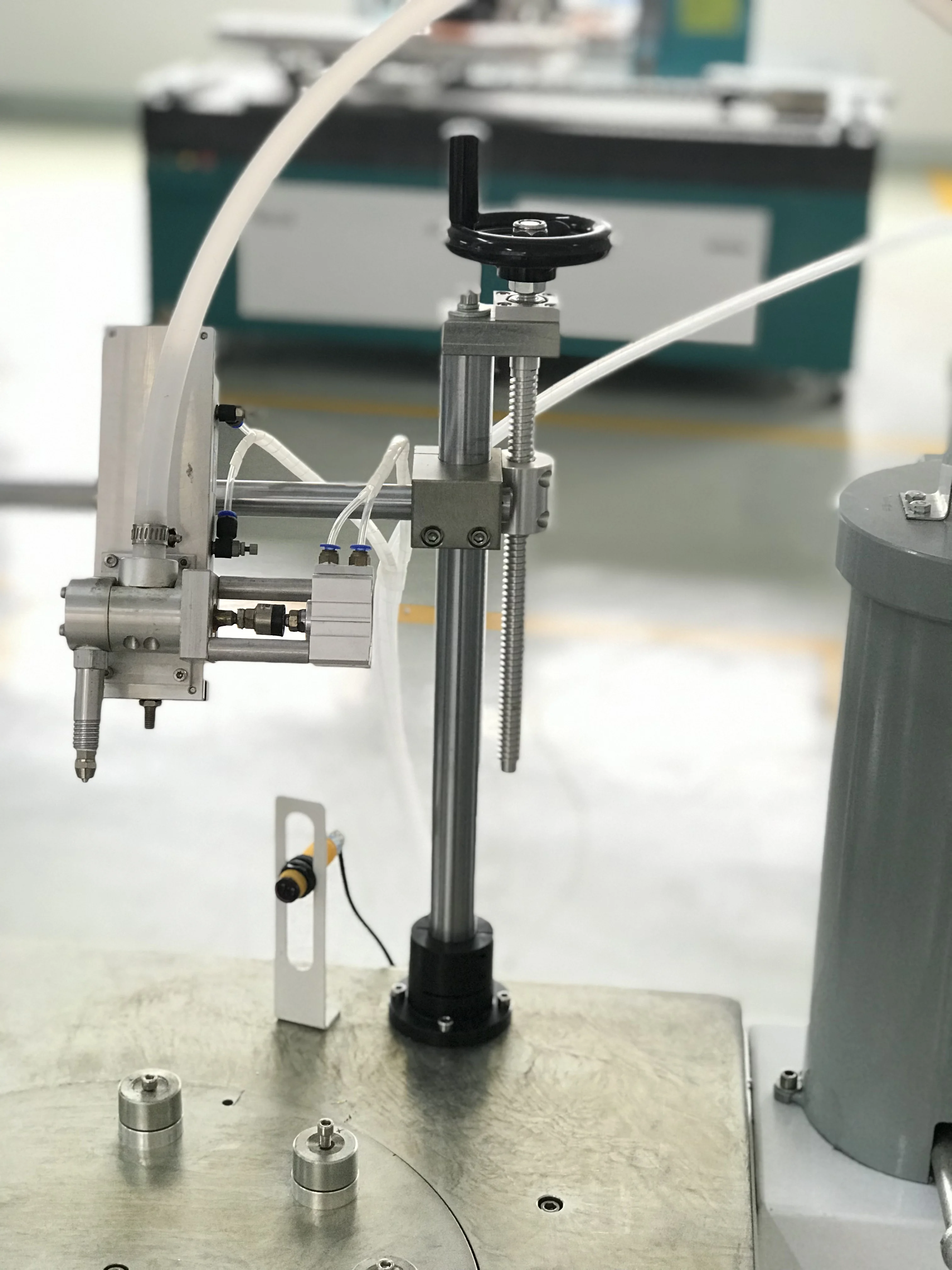 bulb punching machine LED bulb mid-plate punching and gluing machine with high capacity eight station bulb glue dispenser