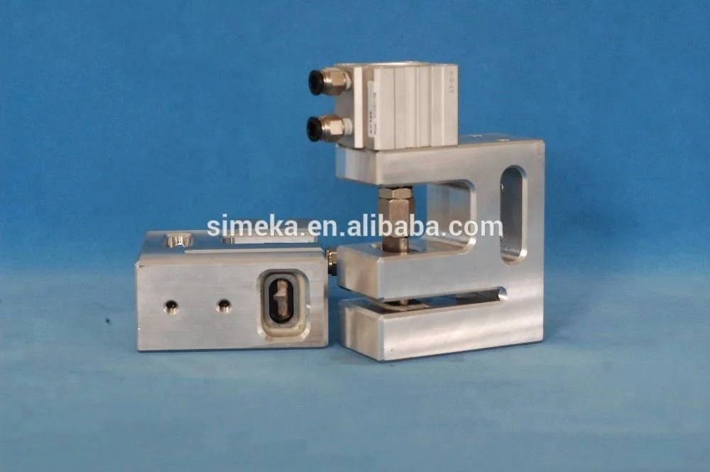 Airplane Shaped Pneumatic Hole Punching Machine