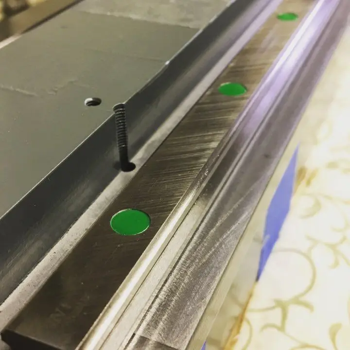 Best quality hiwin linear guide cnc HGH15CA HGW25CA MGN12 MGN15