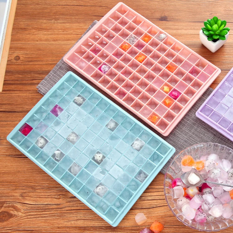Easy To Clean PP Plastic Personalized Ice Cube Tray Mini Tiny 96 Grids Ice Cube Bin Scoop Trays and Candy Grids Small Ice Maker