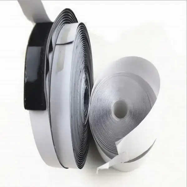 Adhesive Wire Hook Coloured Nylon Cable Tie