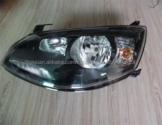 Передняя фара на Лада Калина 2