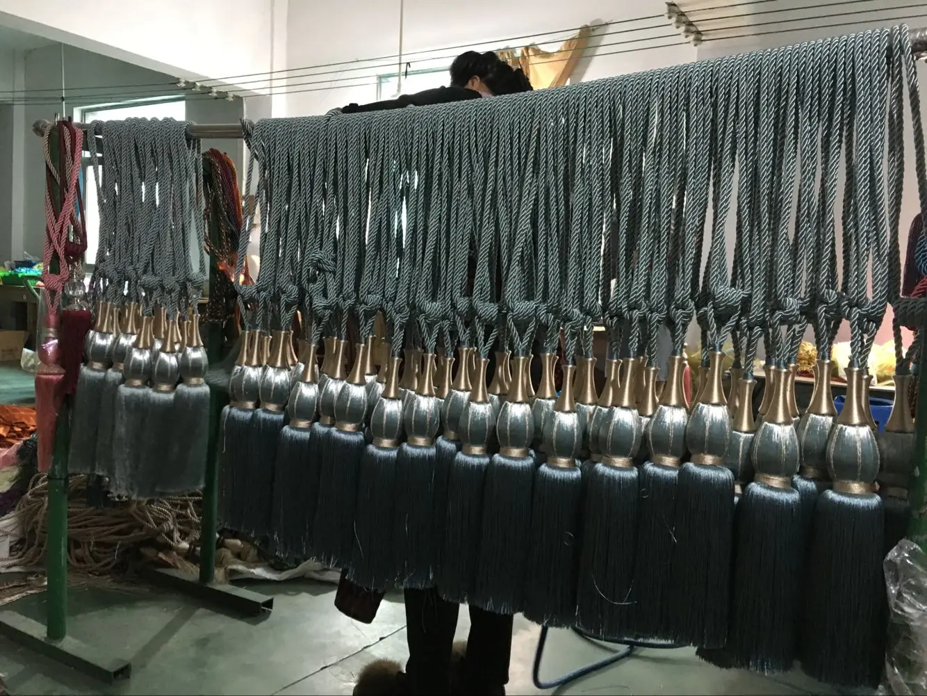 2019 пользовательская высококачественная металлическая лента с кисточкой