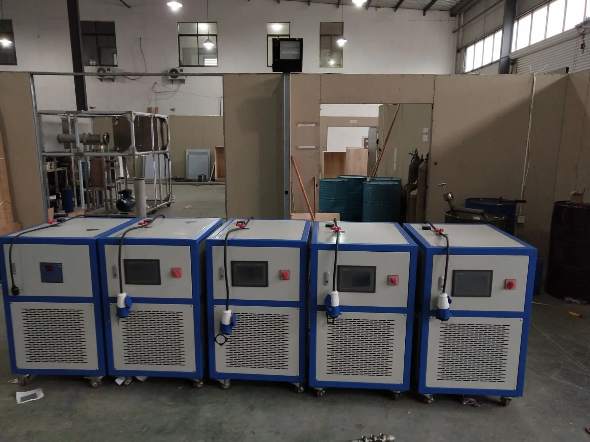 Система контроля температуры охлаждение и нагрев циркулятора HR -25C ~ 200C для стеклянного реактора, нолекулярная Дистилляция