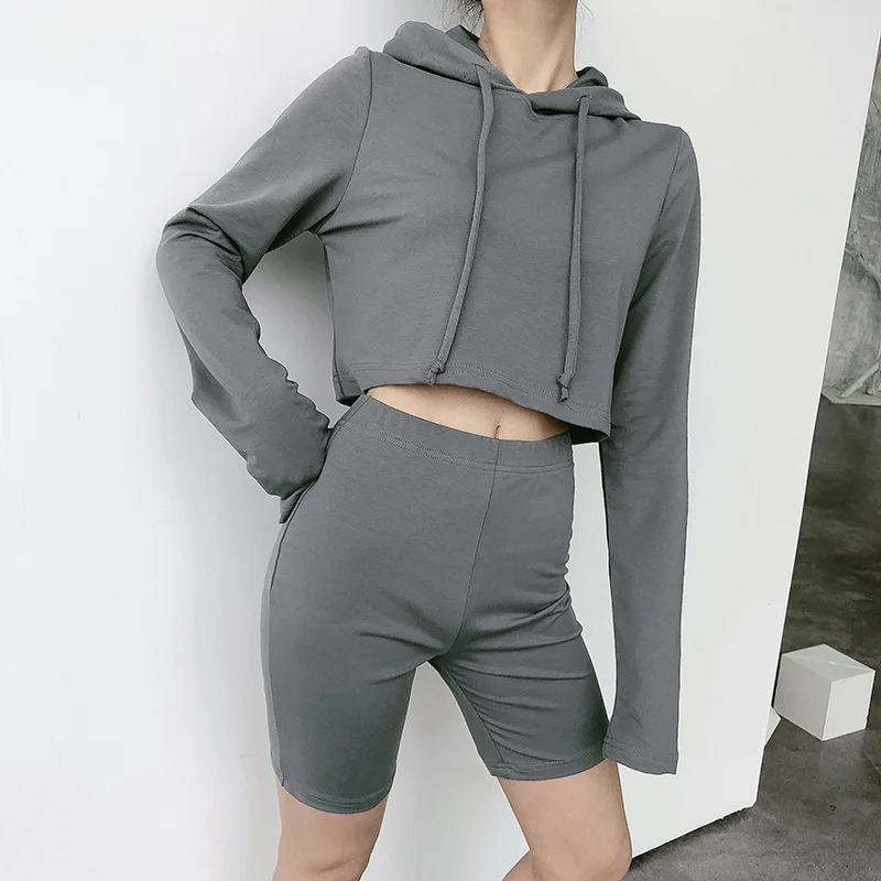 Wholesale Women Sports 2 Pieces Crop Top Hoodie Shorts Set two piece pants set