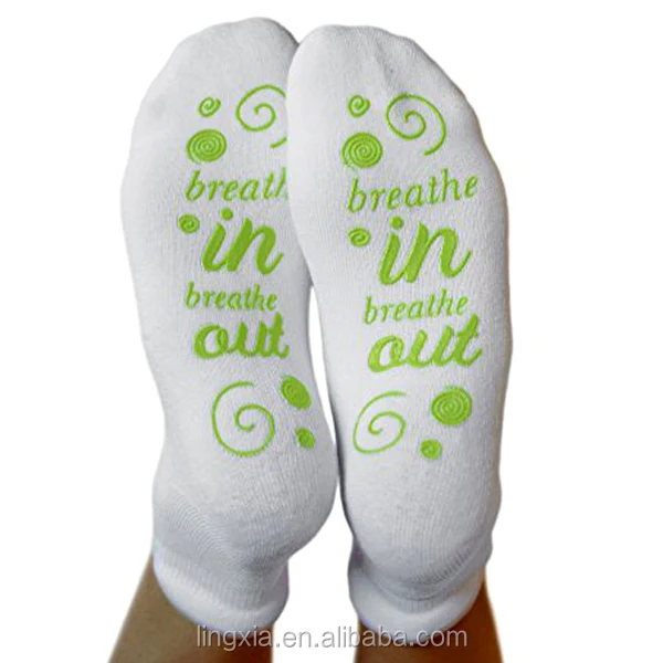 Оптовая продажа с завода, носки для пилатеса без пальцев, Нескользящие бамбуковые носки для занятий йогой