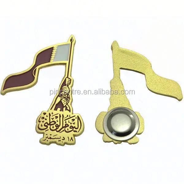 Qatar flag and map magnet metal pin badge with gift box