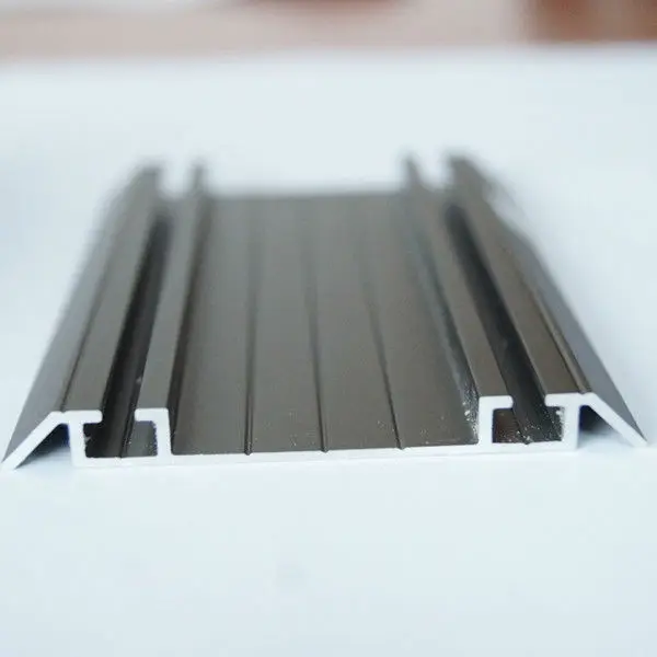 шкаф для одежды раздвижные двери из алюминиевого профиля