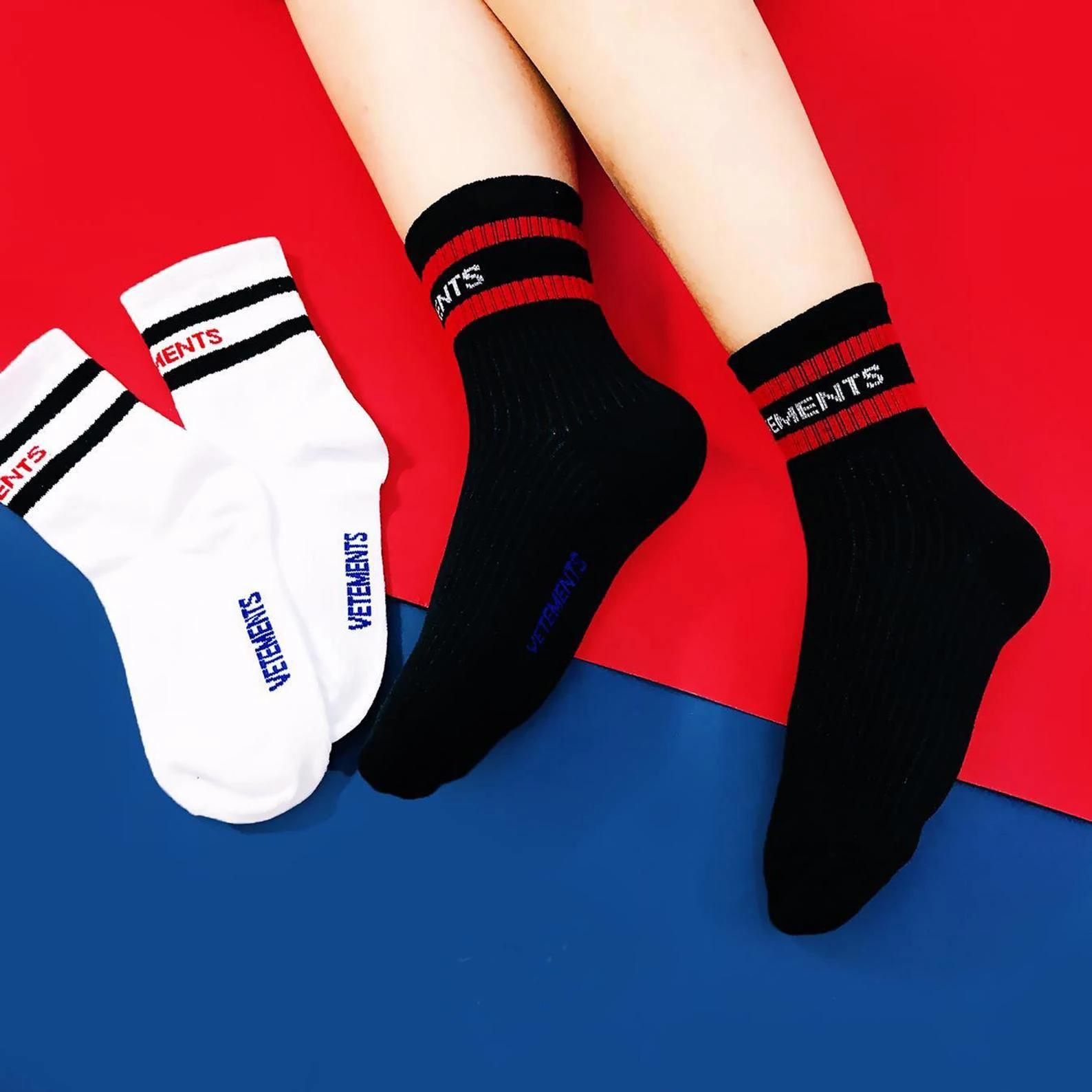 
AJ 19122 High Quality Cute Custom Funny Custom Embroidery Tube Cotton Socks For Teen Girls 