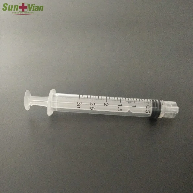 Одноразовый пластиковый шприц без иглы