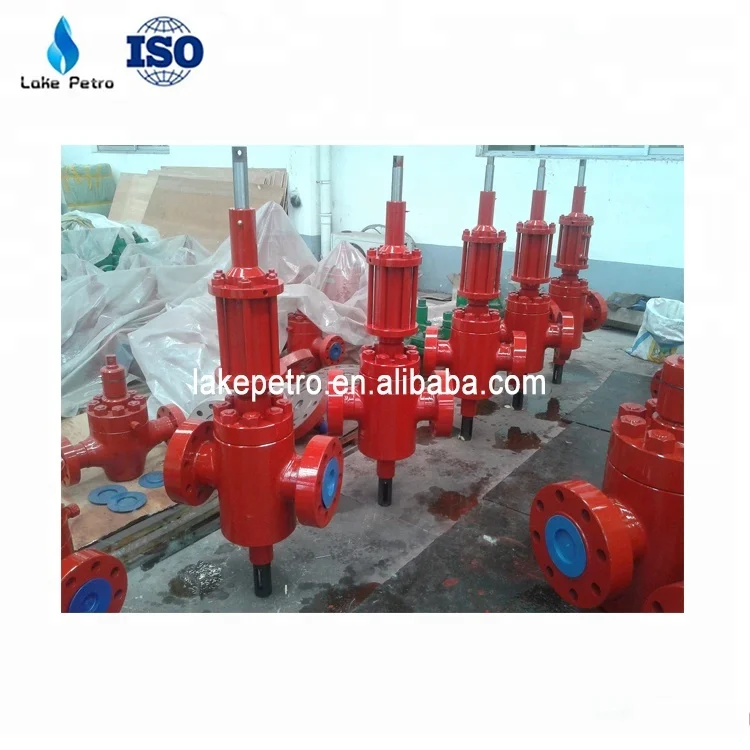 
7 1/16 FC flange type hydraulic gate valve with balance stem 