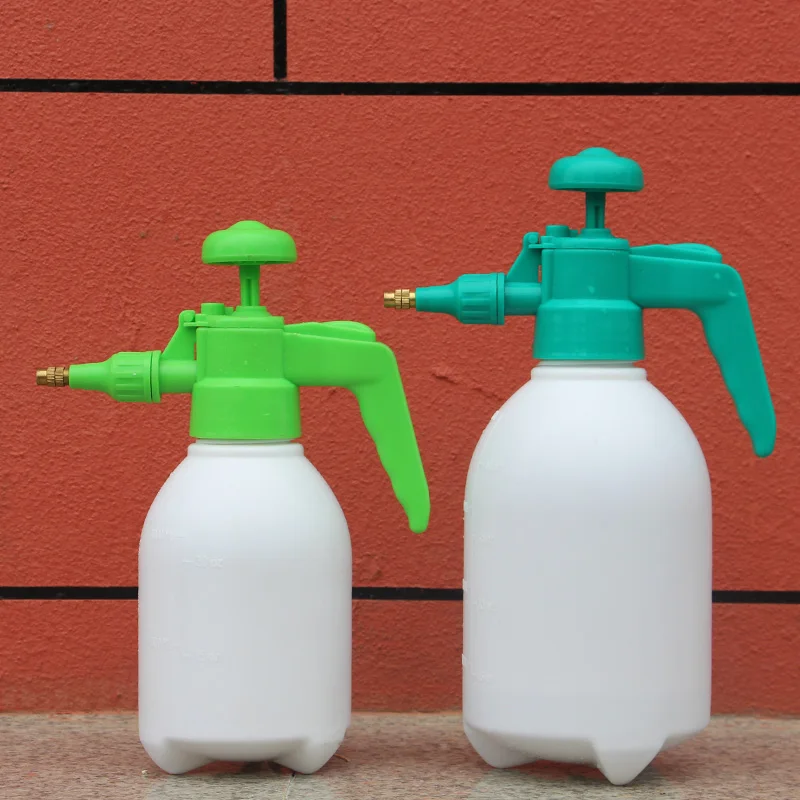 1L/1.5L/2L Watering Pump Manual Pressure Garden Sprayer