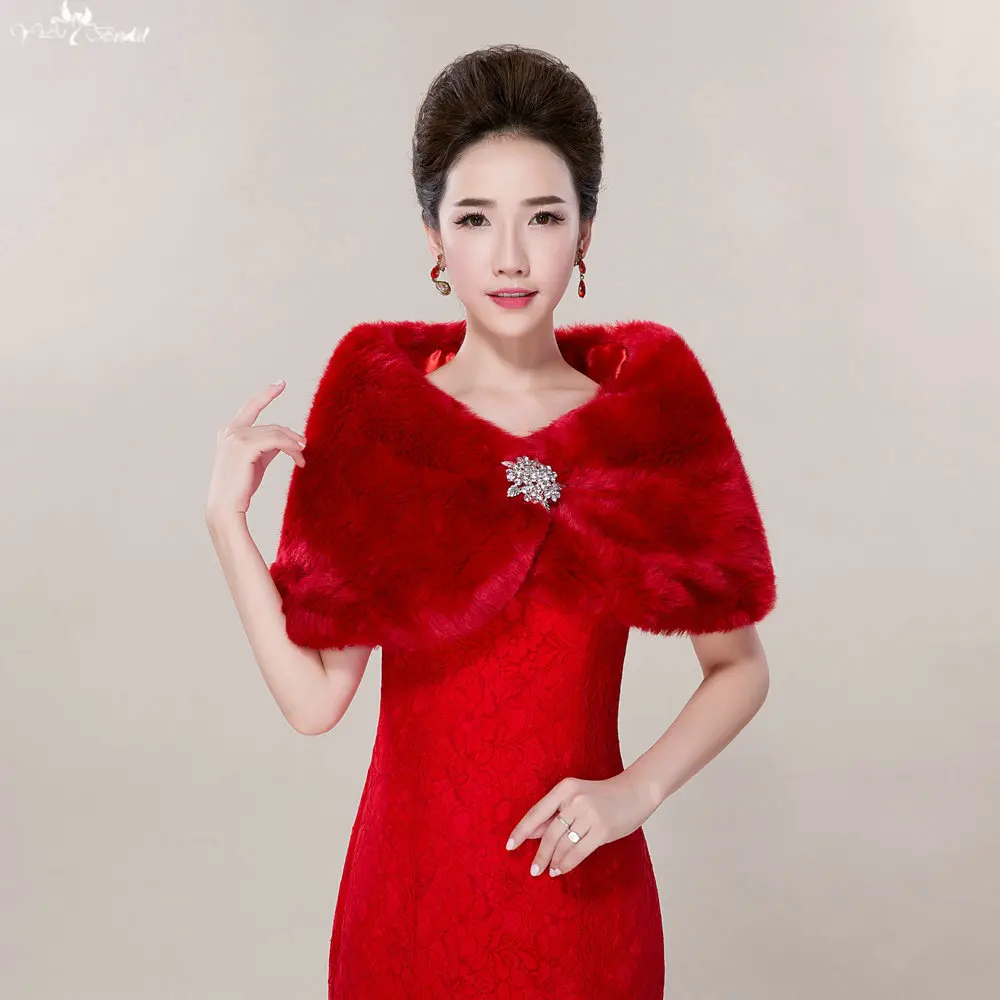 
TA081 Red Faux Fur Bridal Wraps with Rhinestone Brooch And Capes Wholesale Bolero 