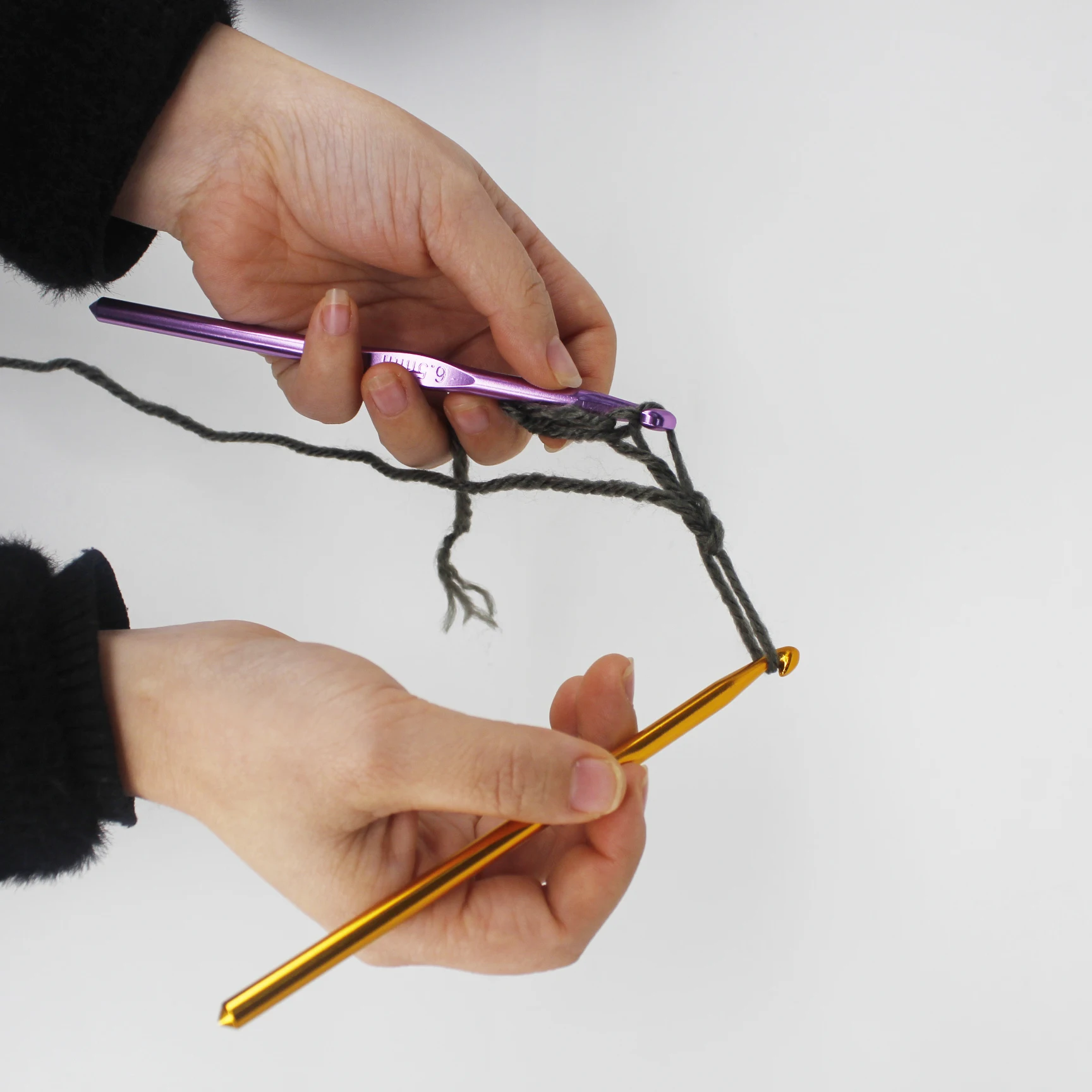 DIY Knitting Needles Home Crochet Hooks Set with Case Beginner Sewing Kit Steel Yarn Plastic Leather Aluminium Materials bag