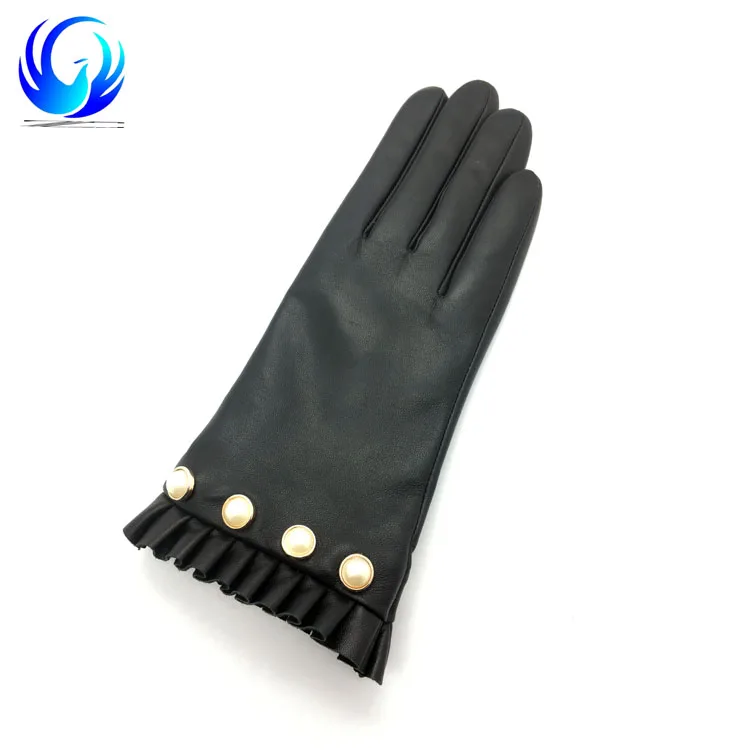 2019 fashion ladies 100% sheepskin wholesale leather gloves with pearls