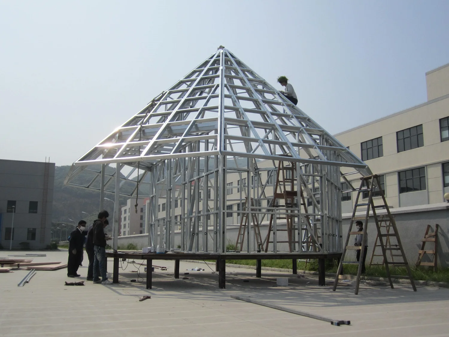 Deepblue Smarthouse светлый стальной каркас, красивый деревянный дом, курорт bunglalow