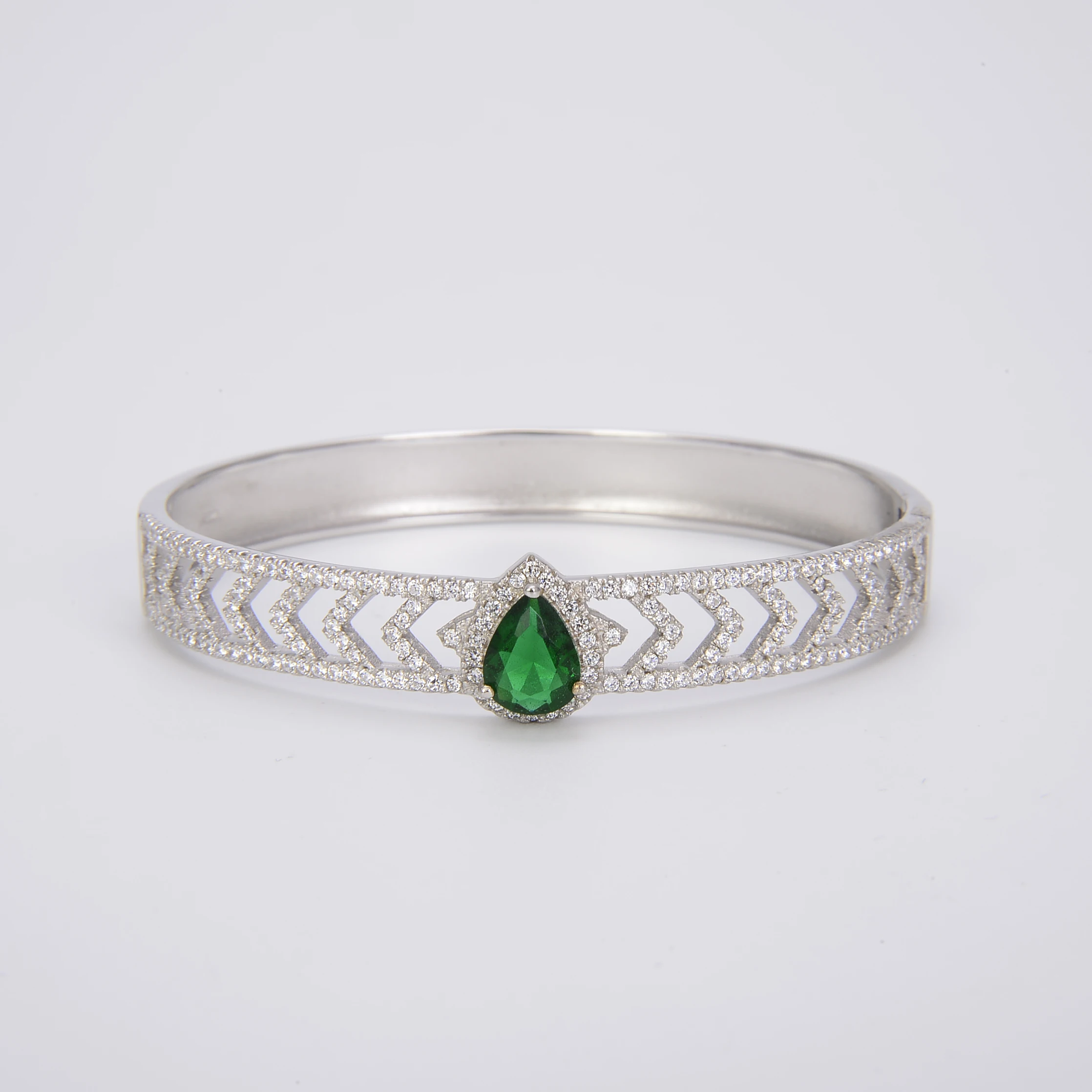 18g green main stone 925 solid silver bangle bracelet for women