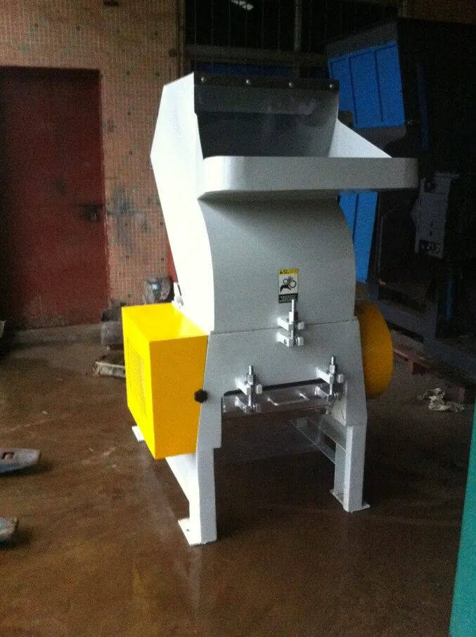 Wholesale CE Strong Rubber Crusher for Bottle plastic recycling