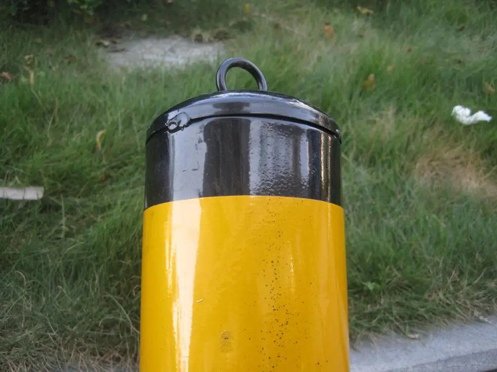 DINGTIAN Traffic Safety Iron Parking Road Bollard Barrier Fixed Road  Barrier