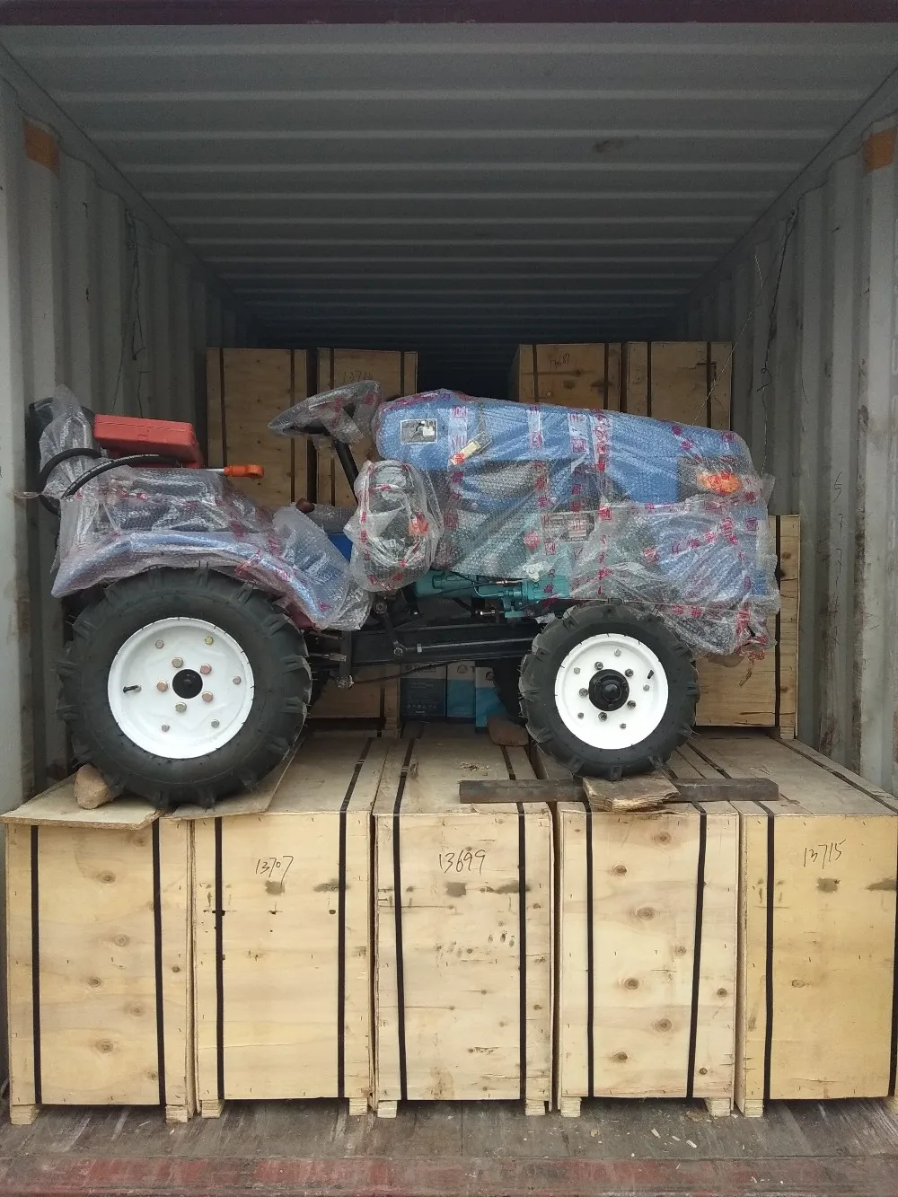 
new 20HP 4WD farm mini tractor 