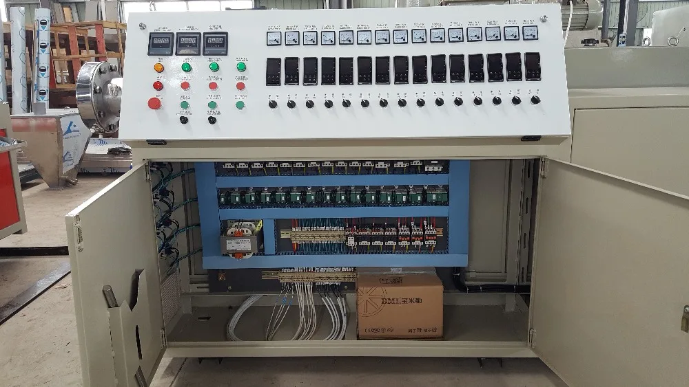 series PVC conical twin screw extruder for PVC material plastic extruder machine