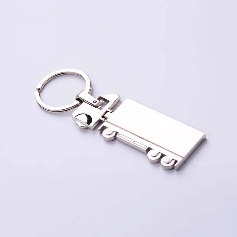 Remove Before Flight keychain New Jewelry 3D Truck Shaped Trendy Keyring Keychain for Car Key Holder Key Chains