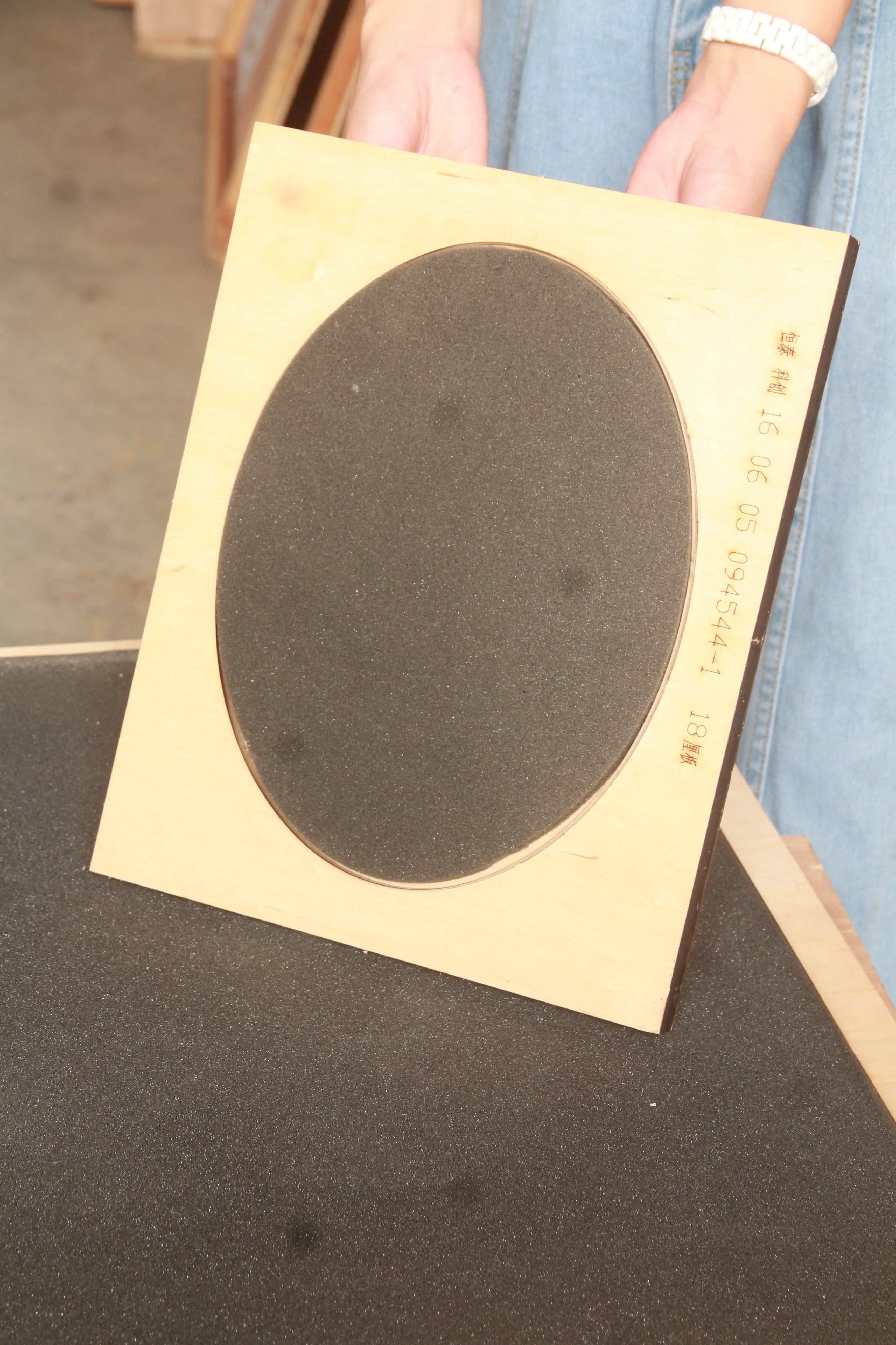  Особой формы с украшением в виде кристаллов делая лезвие узор резак модель ножа