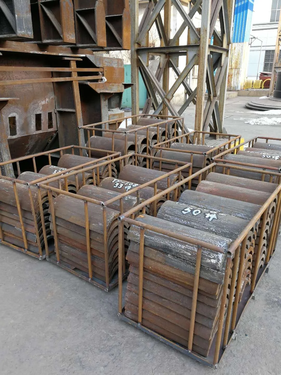 Mn13 Gold Dredger parts/ Dredge bucket dredger pin and bush