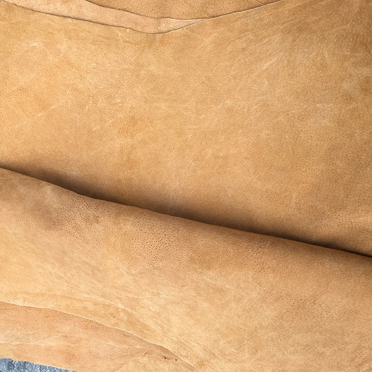 Light brown color pig lining shoes insole