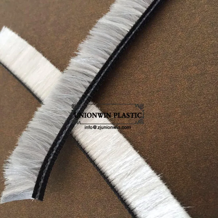 нейлоновая щетка