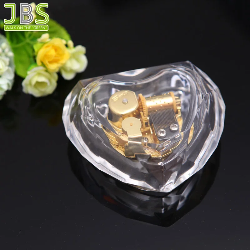 
Clear Acrylic Heart Shape Music Box For Girls 