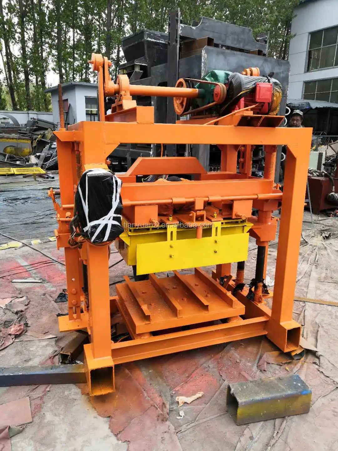 profitable small projects QT40-2 semi-automatic brick making machine