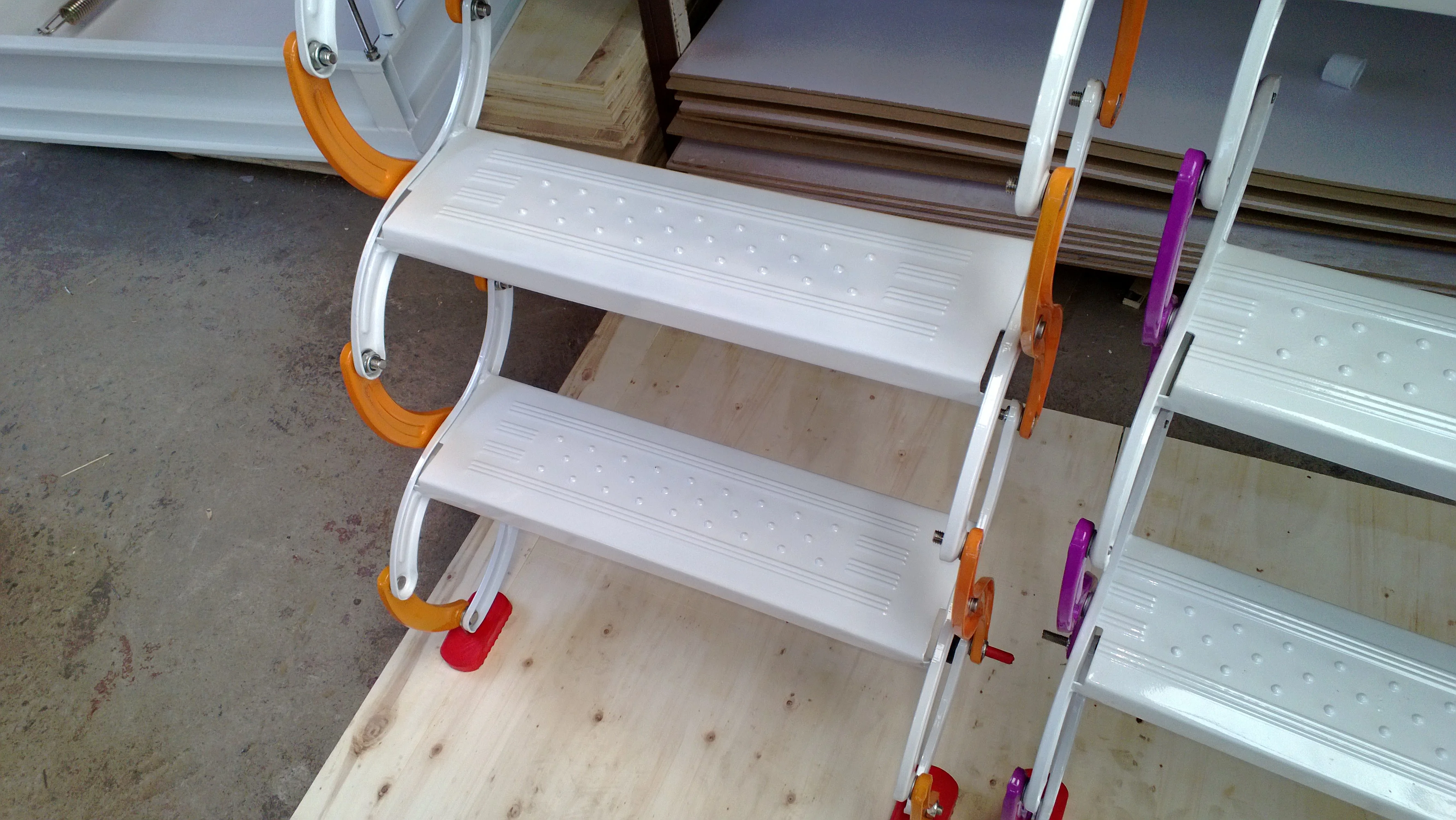 Domestic hot indoor carbon steel top hanging telescopic stairs
