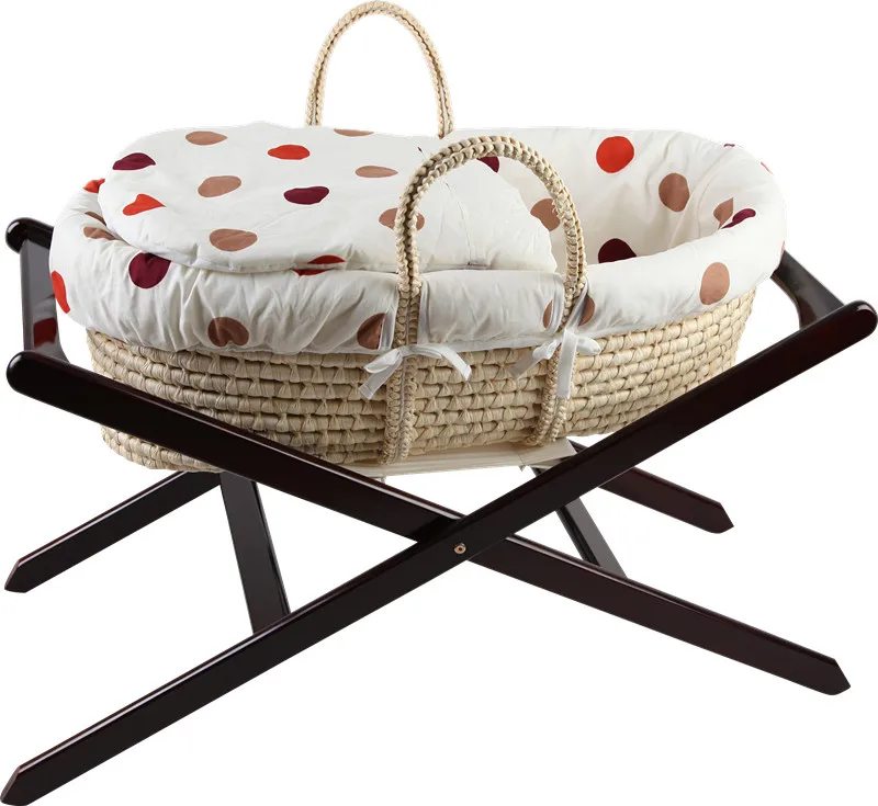 
100% handmade wholesale baby bassinet woven maize moses basket with stand 