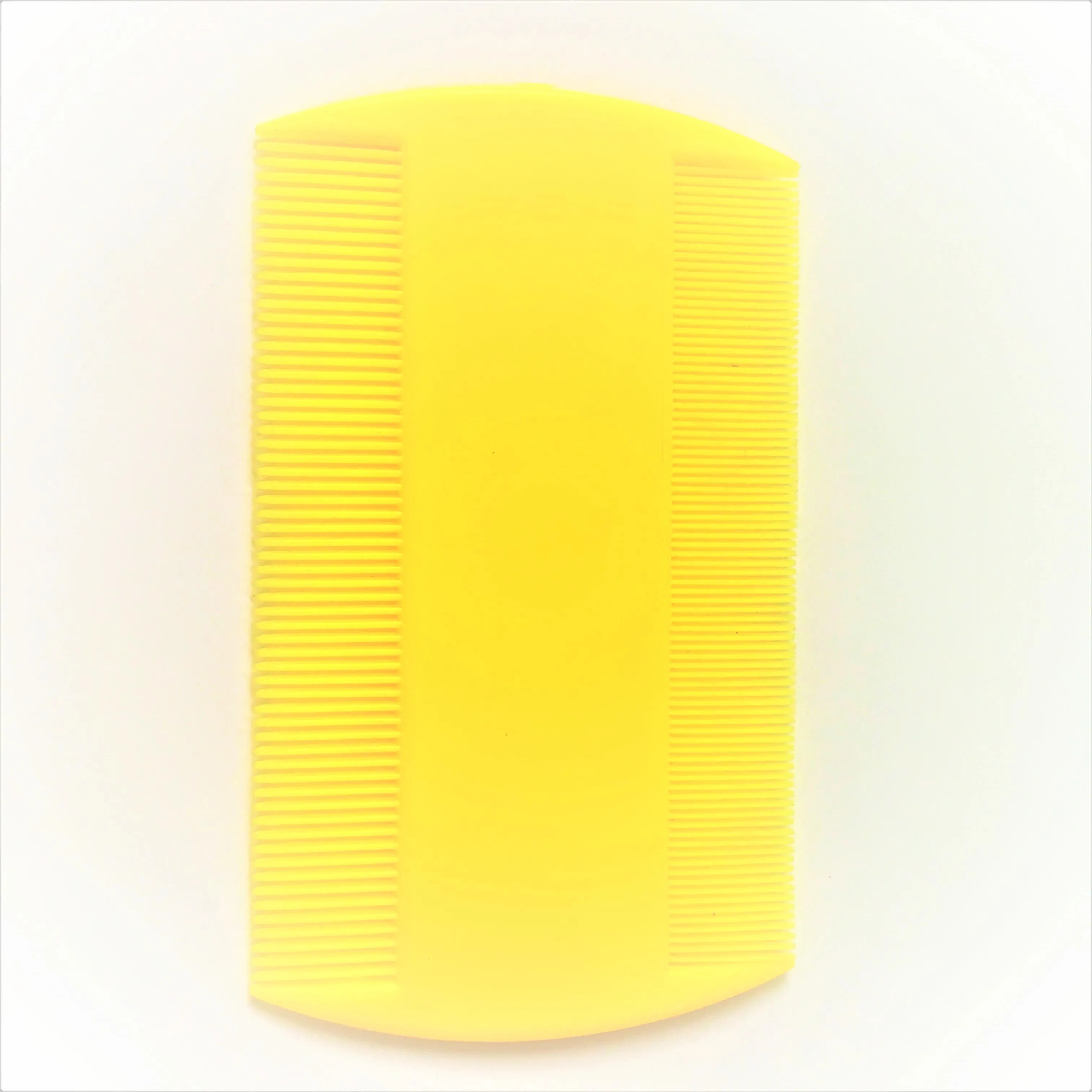 Пластиковая двухсторонняя гребень для чистки человеческих волос с защитой от пыли и насекомых разных цветов