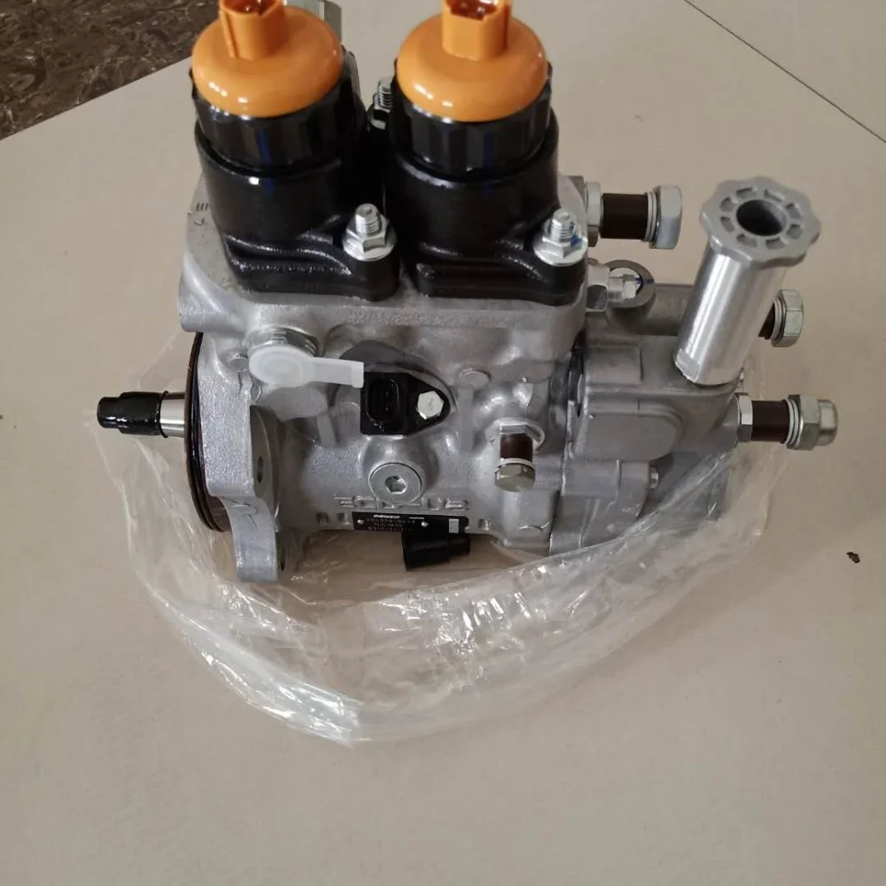 6219-71-1121 6219-71-1201 094000-0633 Fuel Injection Pump for PC2000-8 WA900 WA800 Fuel Pump