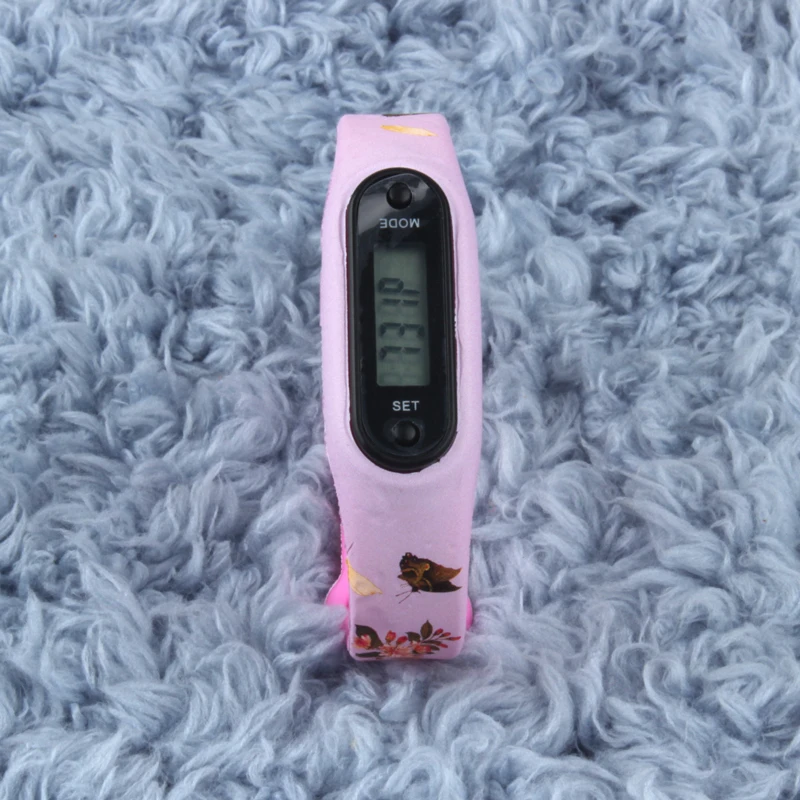 
Novelty Items 2017 fashion fitness wristband bracelet ice blue pedometer for kids running watches 