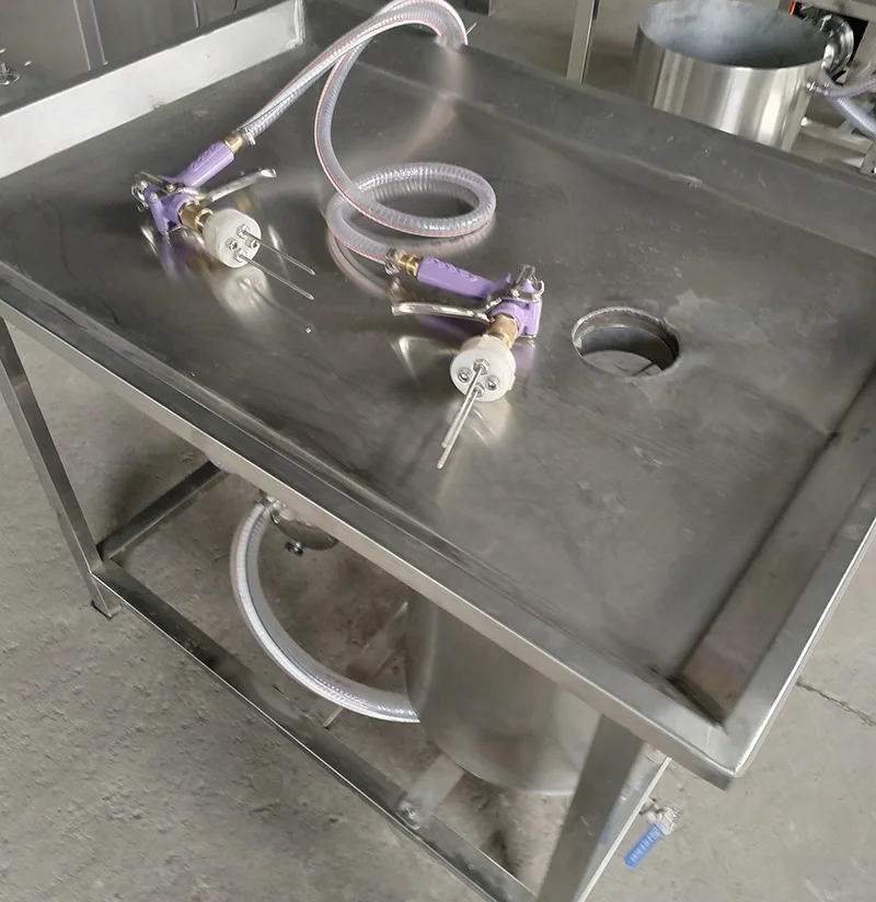 Воздушный насос в комплекте с шприцем для инжектора мяса