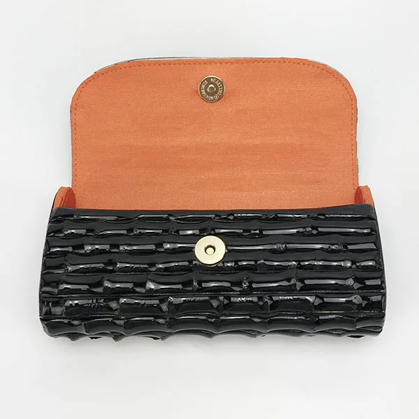 
2019 Wholesale unique designer 100% handmade bamboo knitted clutch bags 