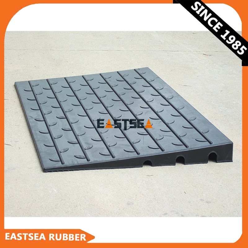 
Portable Curb Ramp Hdpe, Black Container Access Ramp  (60709996604)