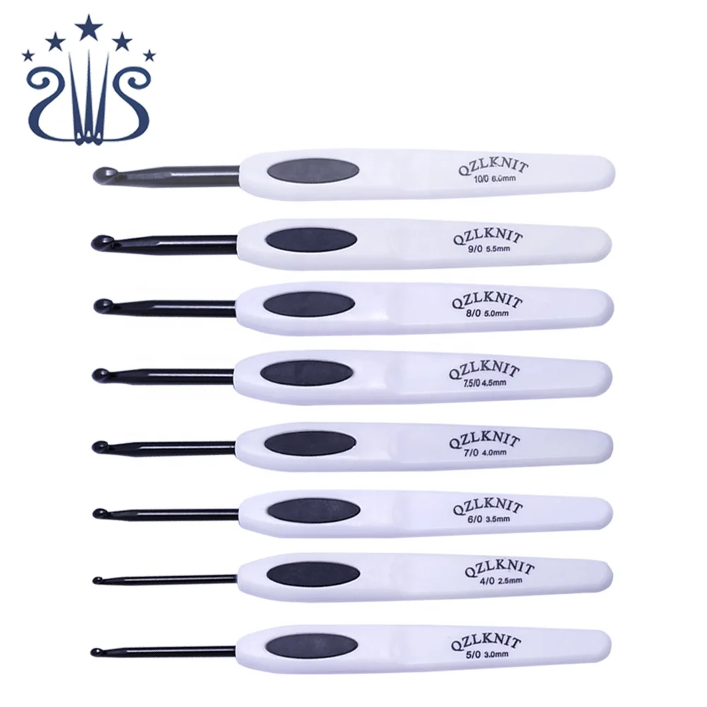 QZLKNIT 8pcs Knitting Needles Set Aluminum Crochet Needles Plastic Crochet Hook Set