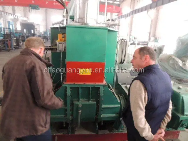 Ceramic powder mixer machine