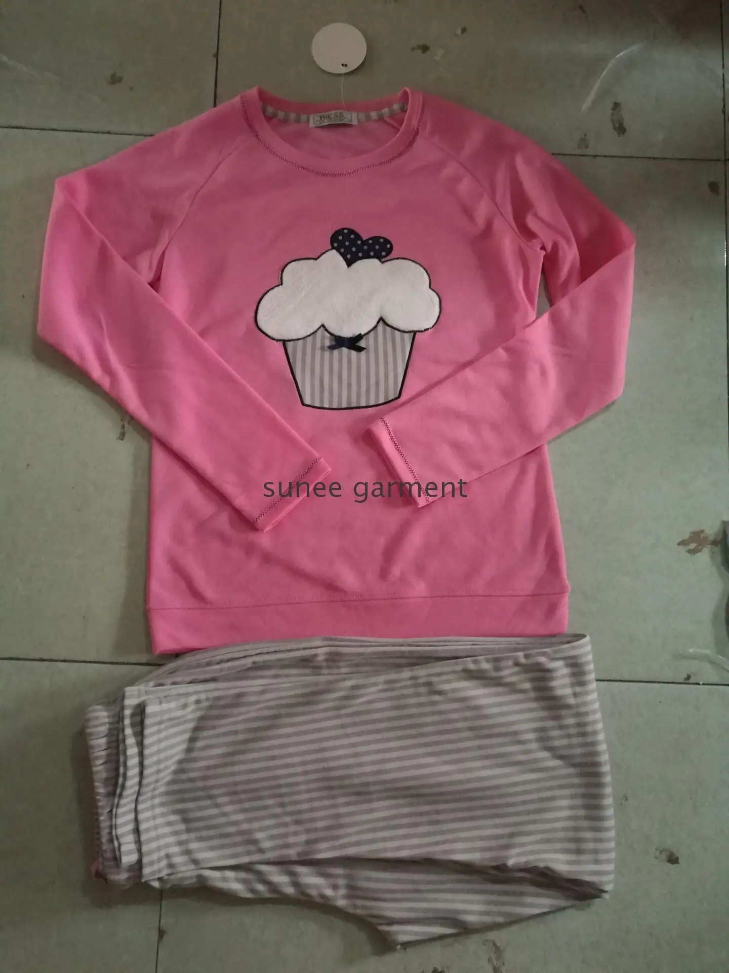 High quality cheap price new arrival wholesale kids striped family pyjamas