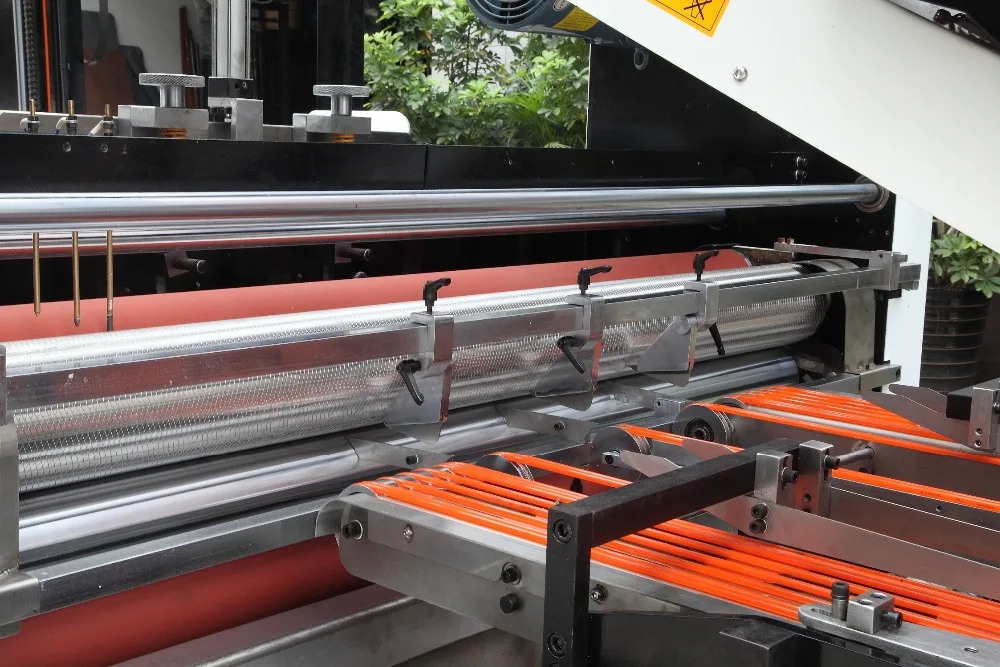 automatic cardboard to corrugate paper laminator laminating machine