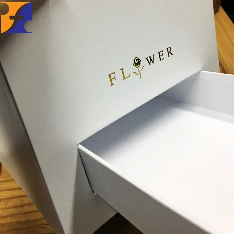 Wholesale cajas de carton para regalos paper bag design flower bouquet square design paper luxury flower gift packaging box
