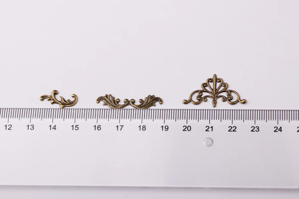 Винтажные филигранные треугольные соединители, металлические филигранные для украшения, античная бронза, филигранные ювелирные изделия, железная латунь