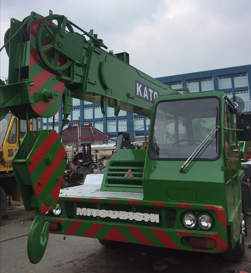 
Used Condition and Truck Crane Feature Kato NK250E-II 