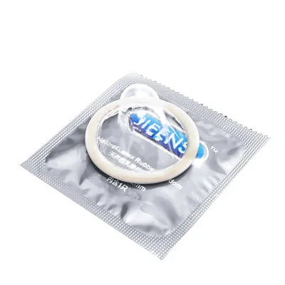 OEM пользовательская этикетка натуральные латексные презервативы profilattici