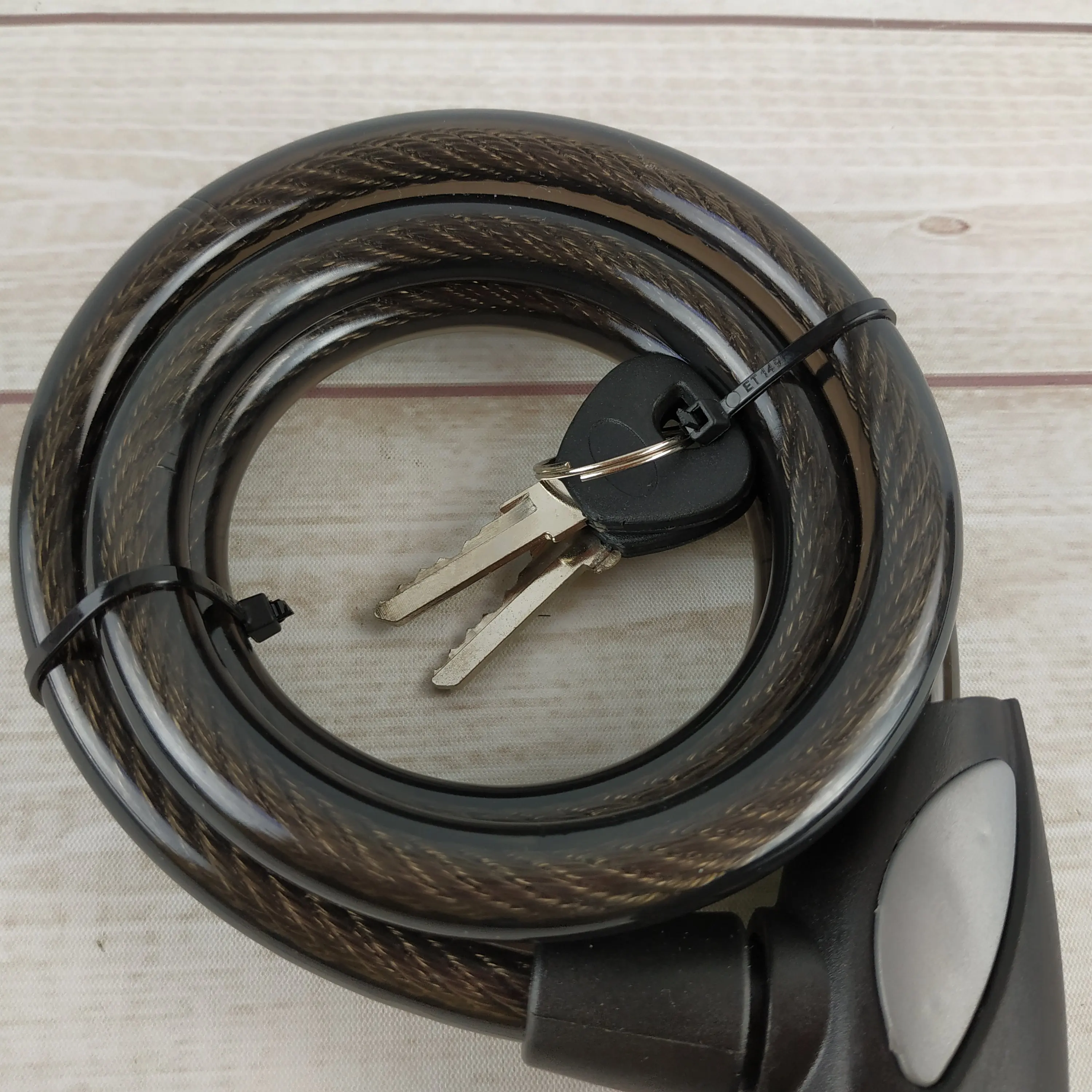 Hot Sale Bicycle Accessories Bike Cable Lock Folding Bicycle Lock with Keys Cable Motorcycle Locks