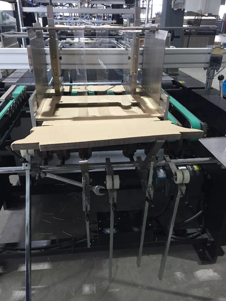 JB-900TC Automatic shaped window patching machine for carton and E-flute box